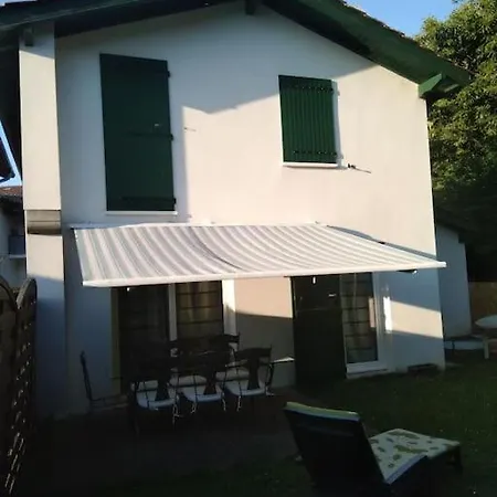 Maison Pavillonnaire Entre Ocean Et Montagnes Basques * Cambo-les-Bains